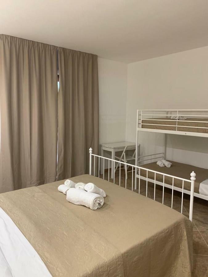 Le Tre Colonne Bed & Breakfast Мелендуньо Екстериор снимка
