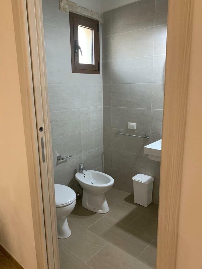 Le Tre Colonne Bed & Breakfast Мелендуньо Екстериор снимка